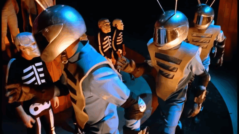 Souvenirs d’un chef opérateur : Alex Lamarque / Michel Gondry – Daft Punk “Around The World”