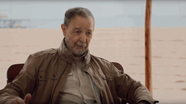 Le directeur de la photographie José Luis Alcaine parle du tournage de “Strange Way of Life” avec l’ALEXA 35 et les optiques Signature Prime