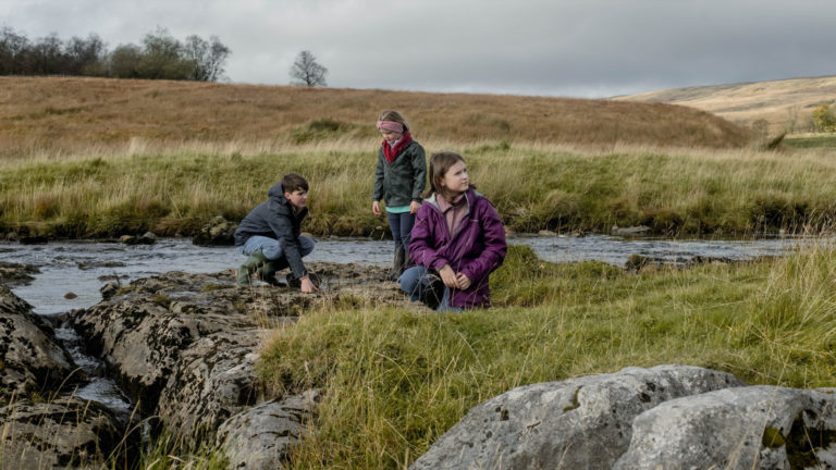 Évoquer la nostalgie des années 90 avec la Blackmagic URSA Cine 12K LF